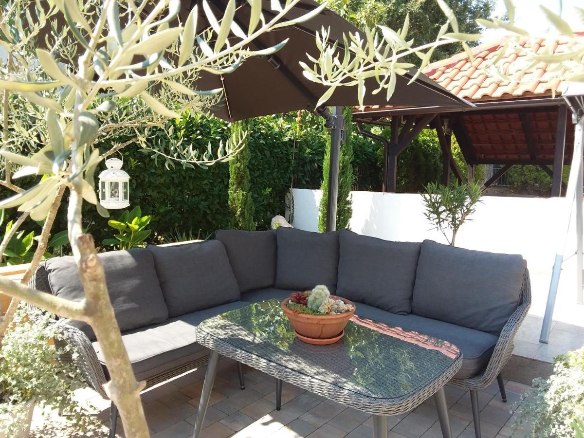 And Charming Apartment In Vantacici Malinska Exterior photo