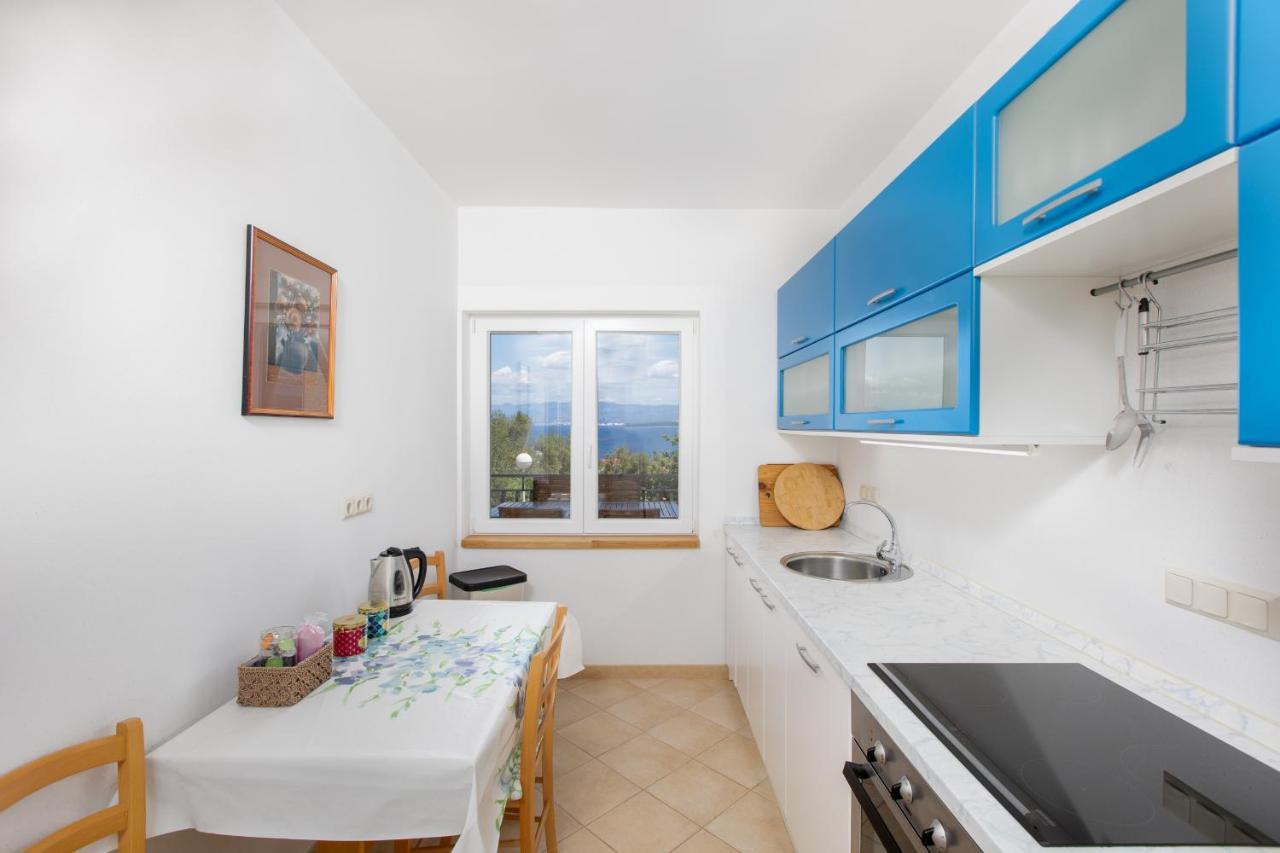 And Charming Apartment In Vantacici Malinska Exterior photo
